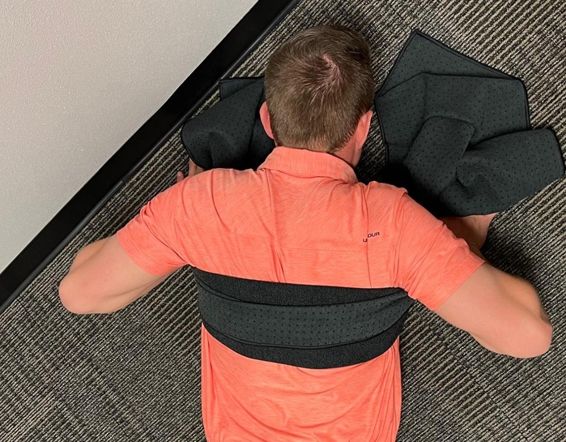 Billings Chiropractor shows how to relieve mid back tightness